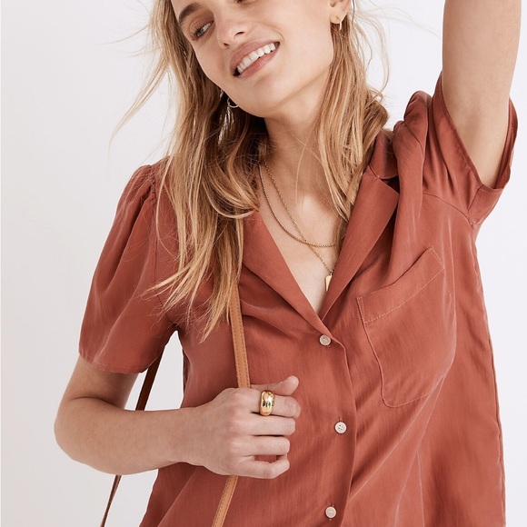 COPY - Madewell Silk Puff-Sleeve Camp Shirt - Picture 6 of 6